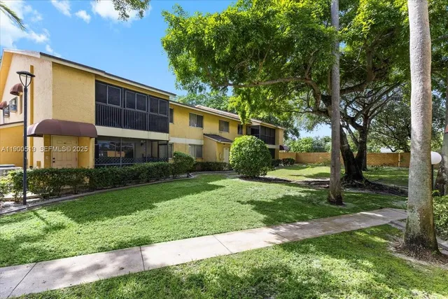 2-bedroom home at 3047 N Oakland Forest Drive #204, Oakland Park