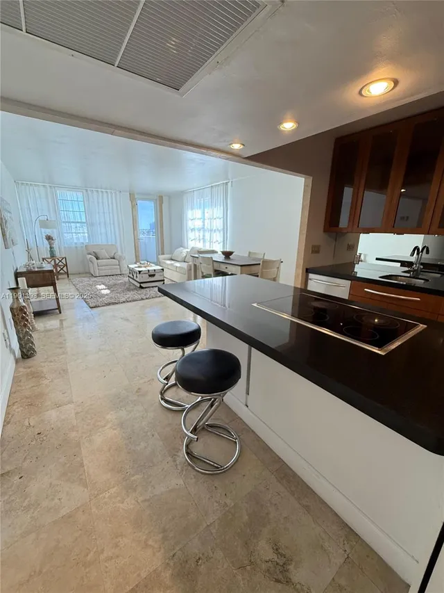 2-bedroom home at 100 Lincoln Road #1111, Miami Beach