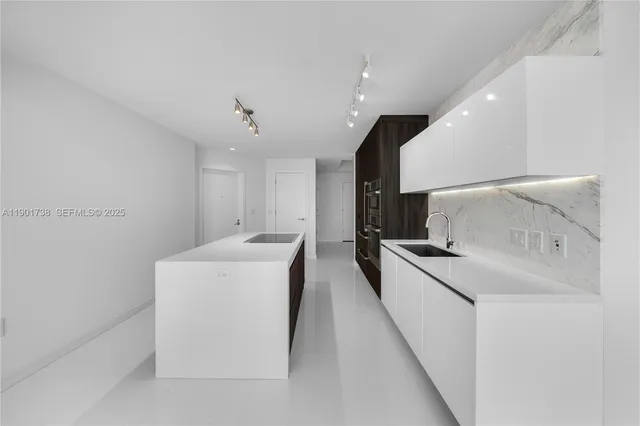 1-bedroom home at 851 NE 1st Avenue #2106, Miami