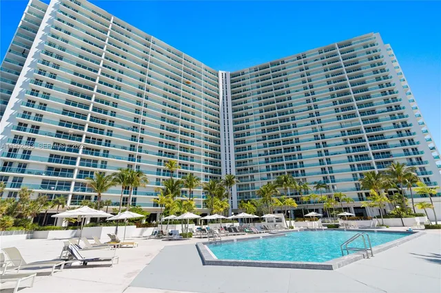 2-bedroom home at 100 Bayview Drive #1901, Sunny Isles Beach