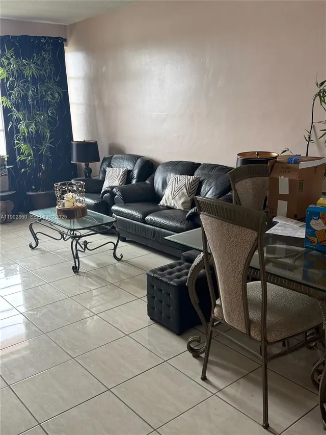 1-bedroom home at 18555 NE 14th Avenue #715, Miami