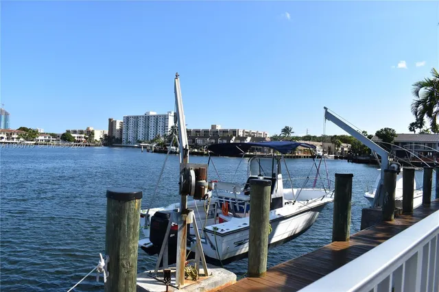 2-bedroom home at 16570 NE 26th Avenue #3C, North Miami Beach