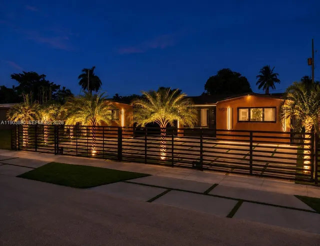 5-bedroom home at 19511 NE 18th Place, Miami