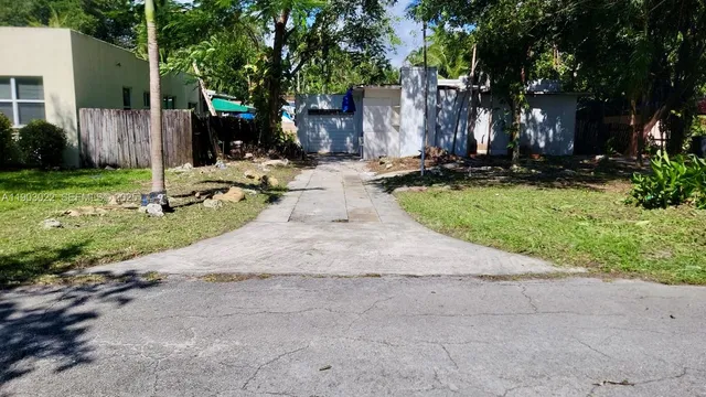 2-bedroom home at 519 NE 118th Street, Biscayne Park