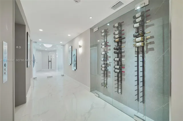 3-bedroom home at 300 S Pointe Drive #4306, Miami Beach