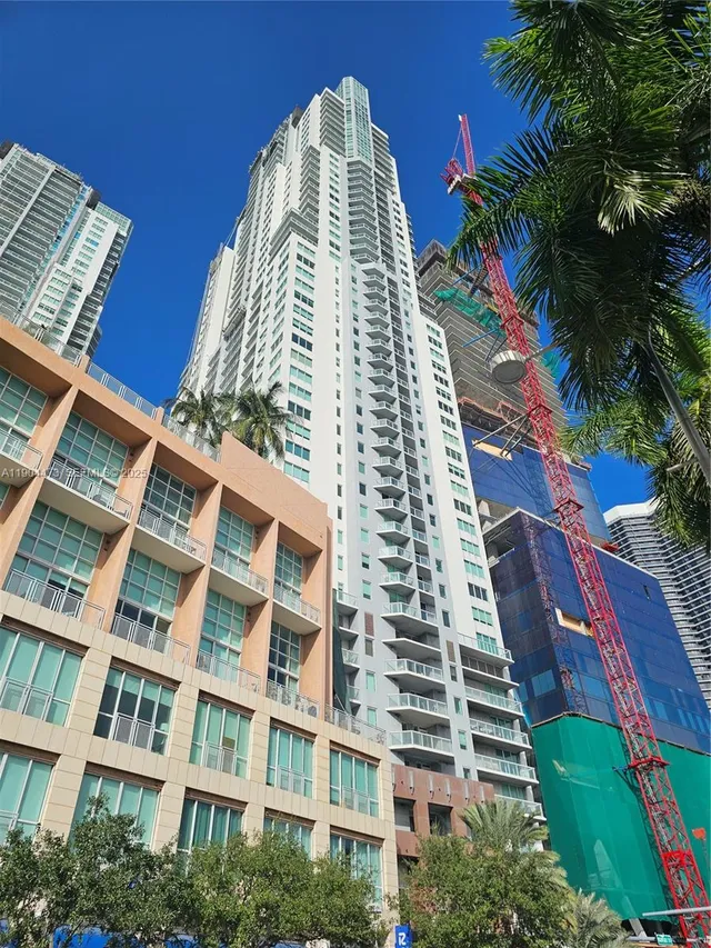 1-bedroom home at 244 Biscayne Boulevard #908, Miami