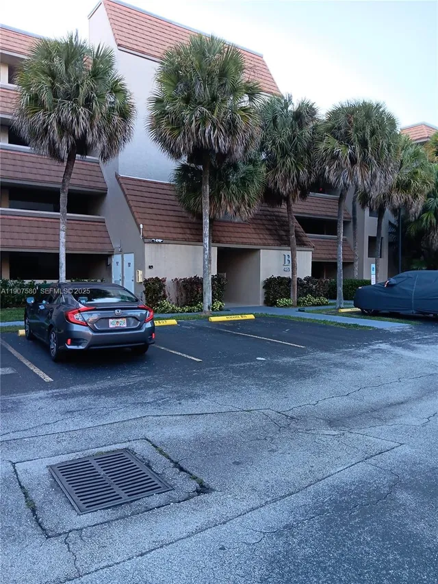 2-bedroom home at 461 Ives Dairy Road #304-2, Miami