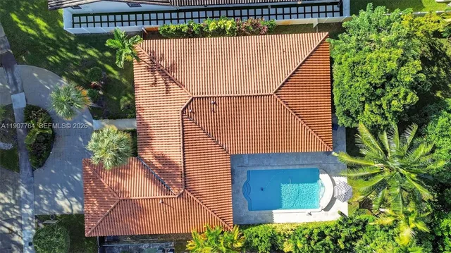 4-bedroom home at 15010 Dunbarton Place, Miami Lakes