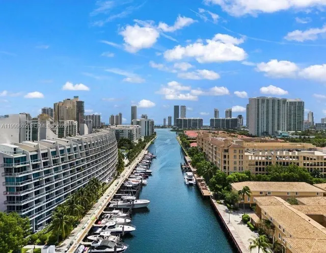 3-bedroom home at 2950 NE 188th Street #501, Aventura