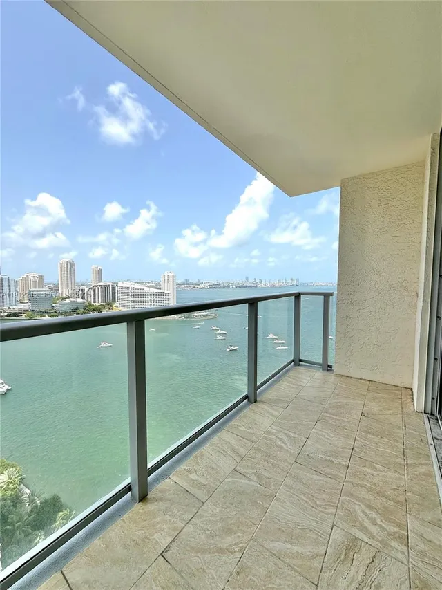 2-bedroom home at 1155 Brickell Bay Drive #2708, Miami