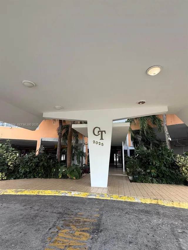 1-bedroom home at 2025 NE 164th Street #406, North Miami Beach