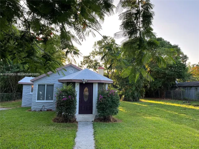 2-bedroom home at 1140 NW 4th Avenue, Fort Lauderdale