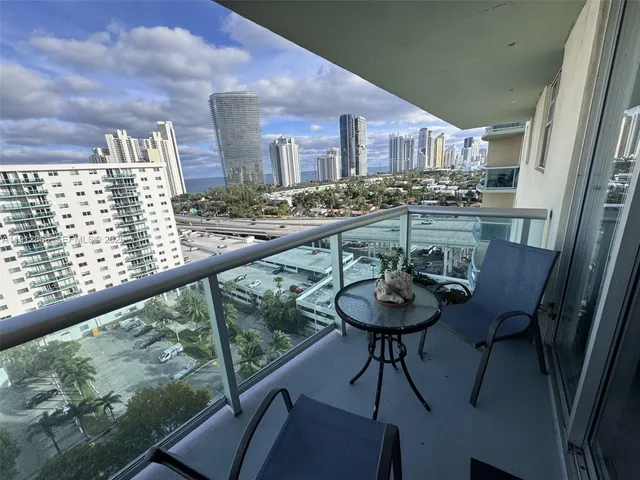 2-bedroom home at 19390 Collins Avenue #1608, Sunny Isles Beach