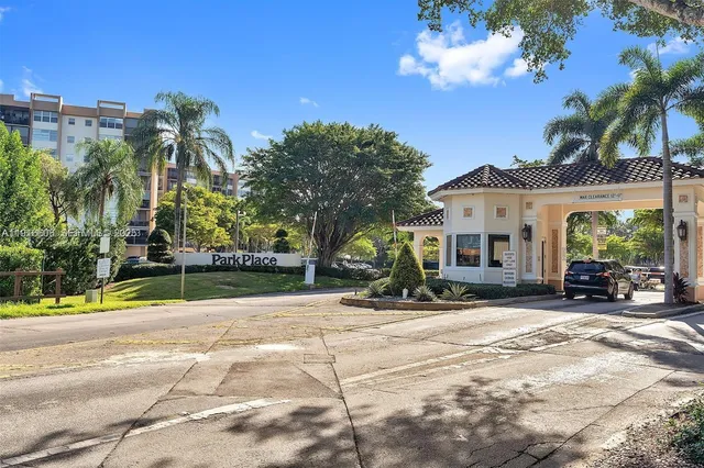 2-bedroom home at 1300 Saint Charles Place #L12, Pembroke Pines