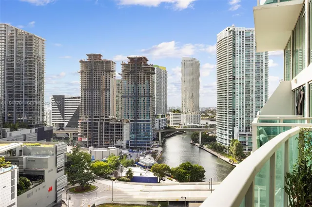 2-bedroom home at 41 SE 5th Street #1210, Miami