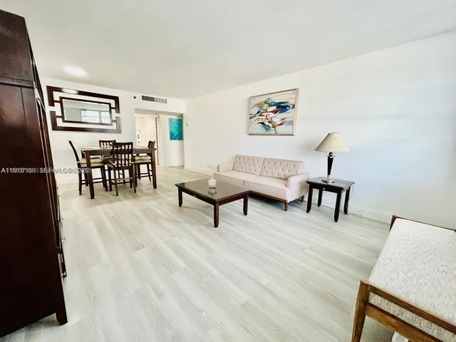 1-bedroom home at 100 Lincoln Road #535, Miami Beach