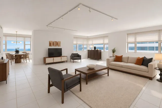2-bedroom home at 5255 Collins Avenue #5D, Miami Beach