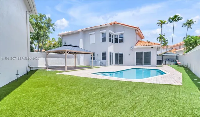 5-bedroom home at 1547 Mariner Way, Hollywood