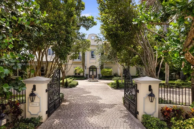 7-bedroom home at 8010 Ponce De Leon Road, Miami