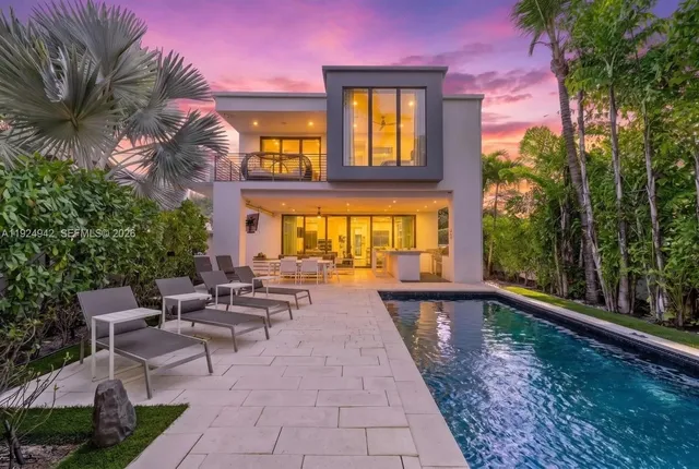 5-bedroom home at 310 SE 11th Avenue, Fort Lauderdale