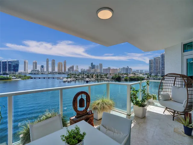 3-bedroom home at 3201 NE 183rd Street #704, Aventura
