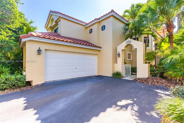 3-bedroom home at 10132 NW 4th Street, Plantation