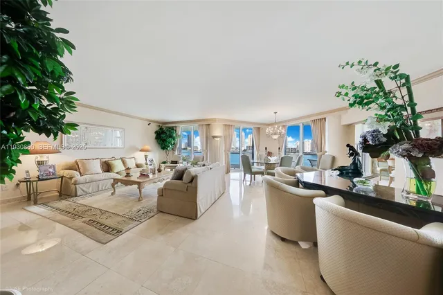 3-bedroom home at 2600 Island Boulevard #703, Aventura