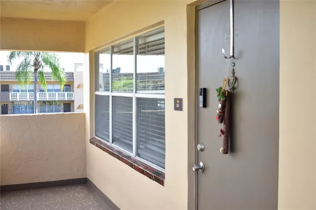 1-bedroom home at 9141 Sunrise Lakes Boulevard #201, Sunrise