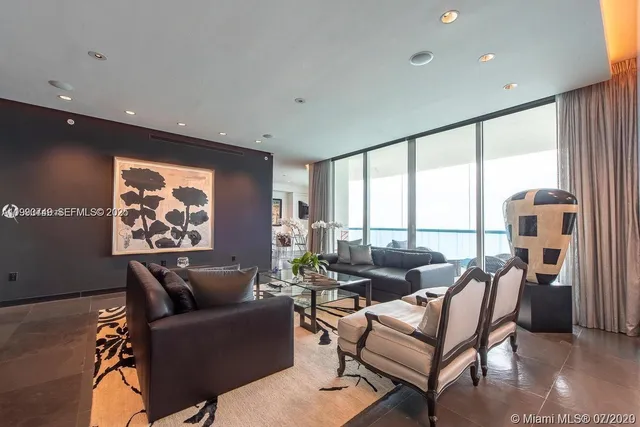 3-bedroom home at 16051 Collins Avenue #1503, Sunny Isles Beach