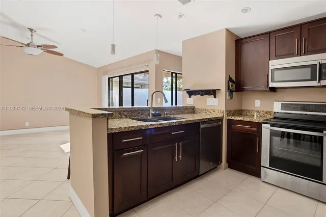 3-bedroom home at 3074 S Oakland Forest Drive #702, Oakland Park