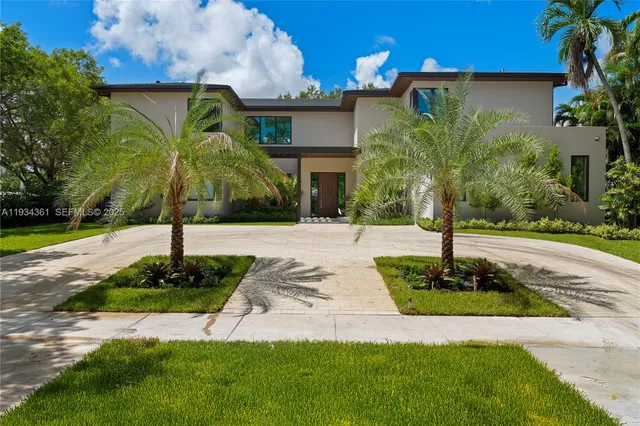 9-bedroom home at 19900 NE 21st Court, Miami