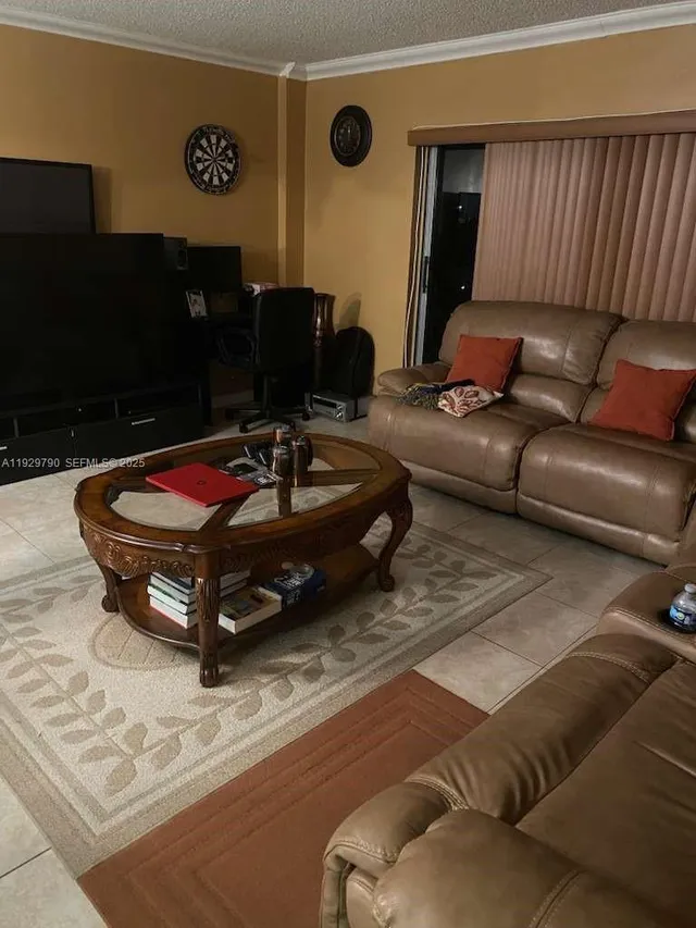 1-bedroom home at 4174 Inverrary Drive #605, Lauderhill