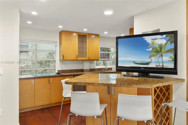 2-bedroom home at 1605 Euclid Avenue #A1, Miami Beach