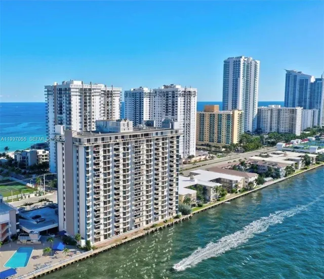 2-bedroom home at 1600 S Ocean Drive #3G, Hollywood