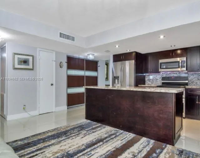 4-bedroom home at 20401 NE 30th Avenue #1088, Aventura