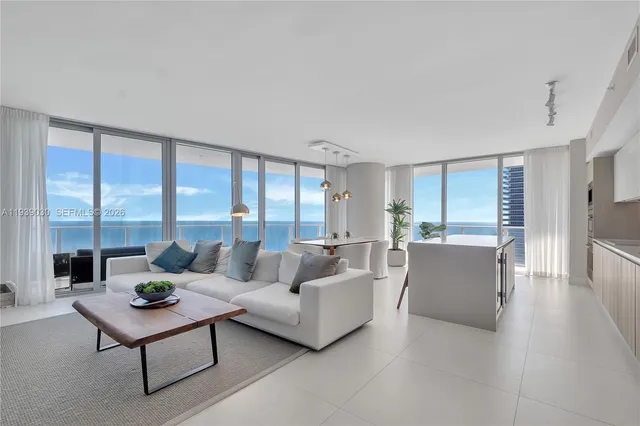 3-bedroom home at 4111 S Ocean Drive #3601, Hollywood