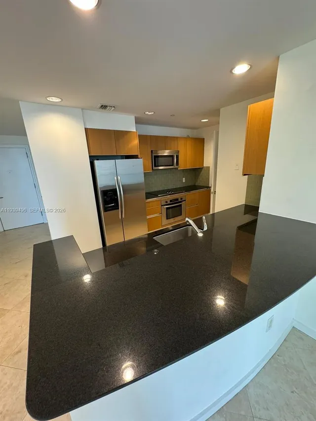 1-bedroom home at 1060 Brickell Avenue #2603, Miami