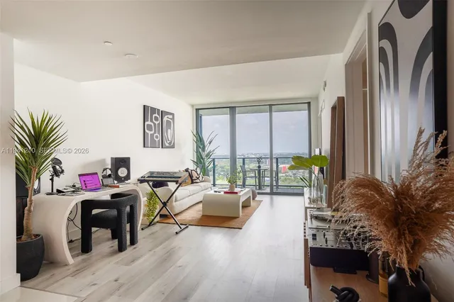 1-bedroom home at 121 NE 34th Street #2711, Miami