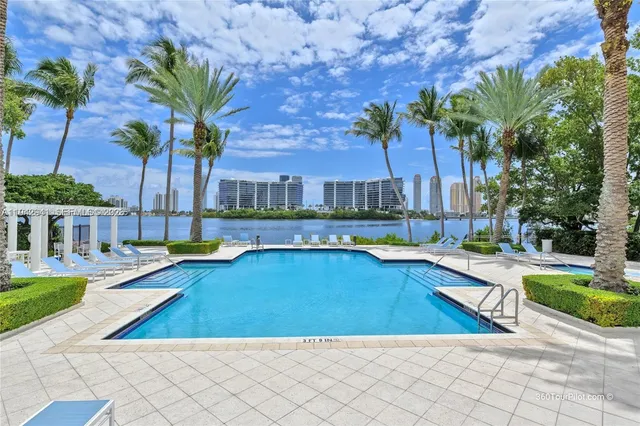 3-bedroom home at 3215 NE 184th Street #14301, Aventura