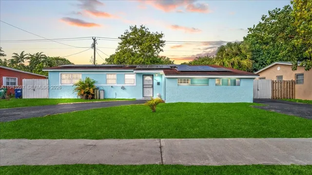 3-bedroom home at 18502 NW 23rd Court, Miami Gardens