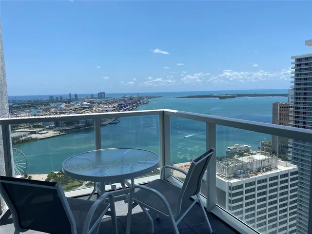 3-bedroom home at 253 NE 2nd Street #4608, Miami