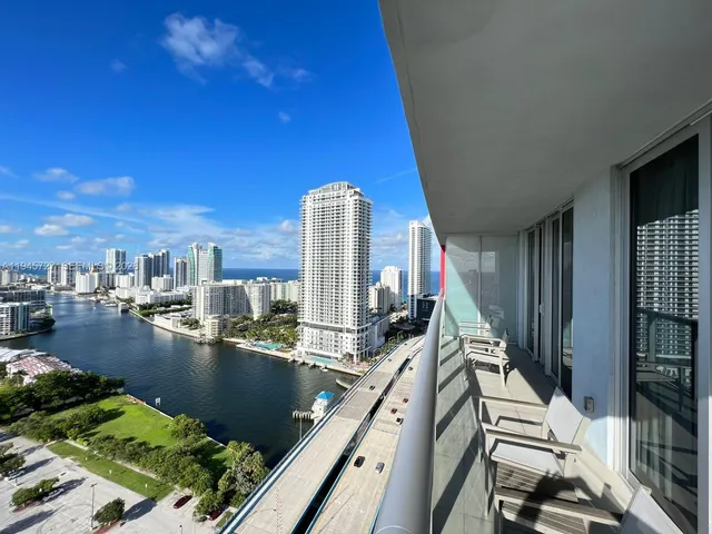 2-bedroom home at 2602 E Hallandale Beach Boulevard #R2810, Hallandale Beach