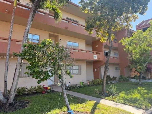 2-bedroom home at 8818 W Mcnab Road #206, Tamarac