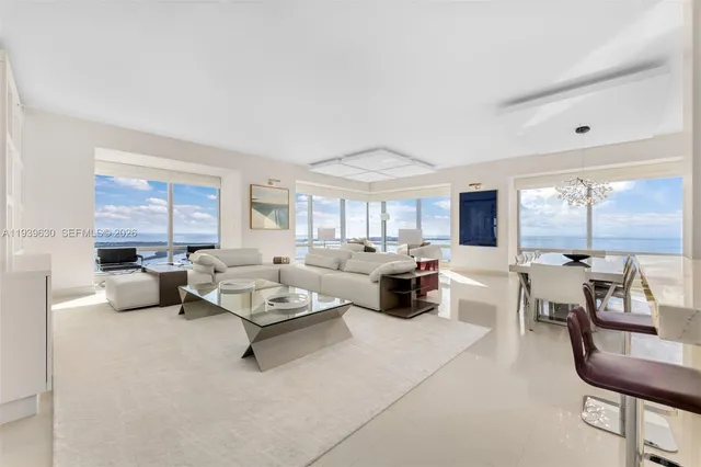 3-bedroom home at 1425 Brickell Avenue #56F, Miami