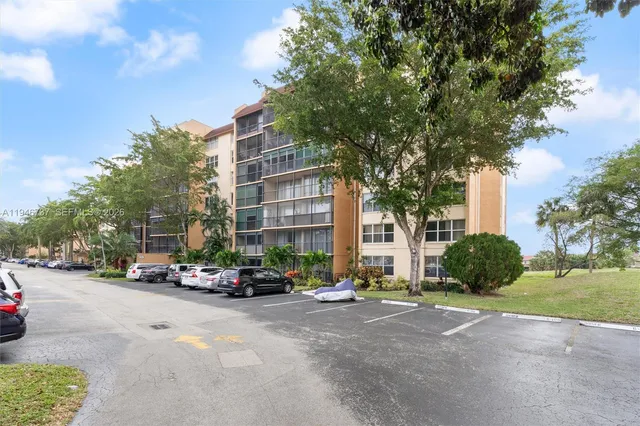 2-bedroom home at 3771 Environ Boulevard #253, Lauderhill