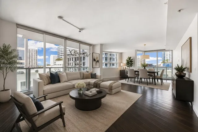 3-bedroom home at 350 SE 2nd Street #870, Fort Lauderdale