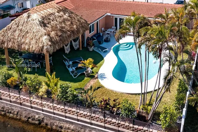 3-bedroom home at 4420 NE 15th Avenue, Oakland Park