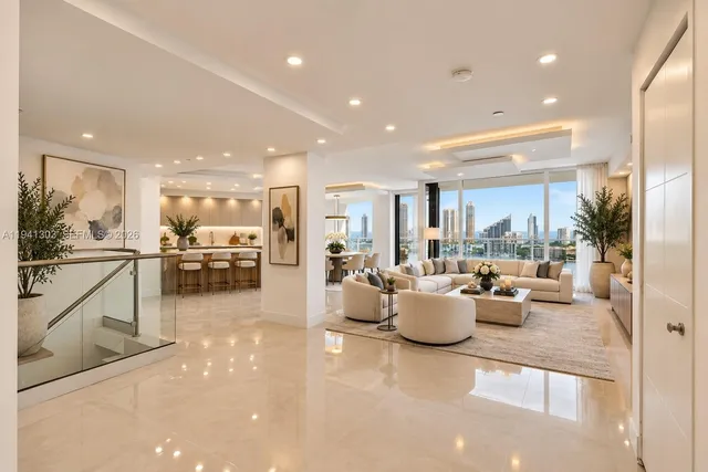 3-bedroom home at 4000 Island Boulevard #2701, Aventura