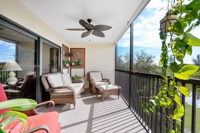 2-bedroom home at 2200 S Cypress Bend Drive #406, Pompano Beach