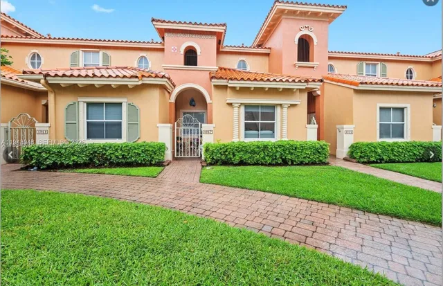 3-bedroom home at 4957 Tradewinds Terrace #704, Dania Beach